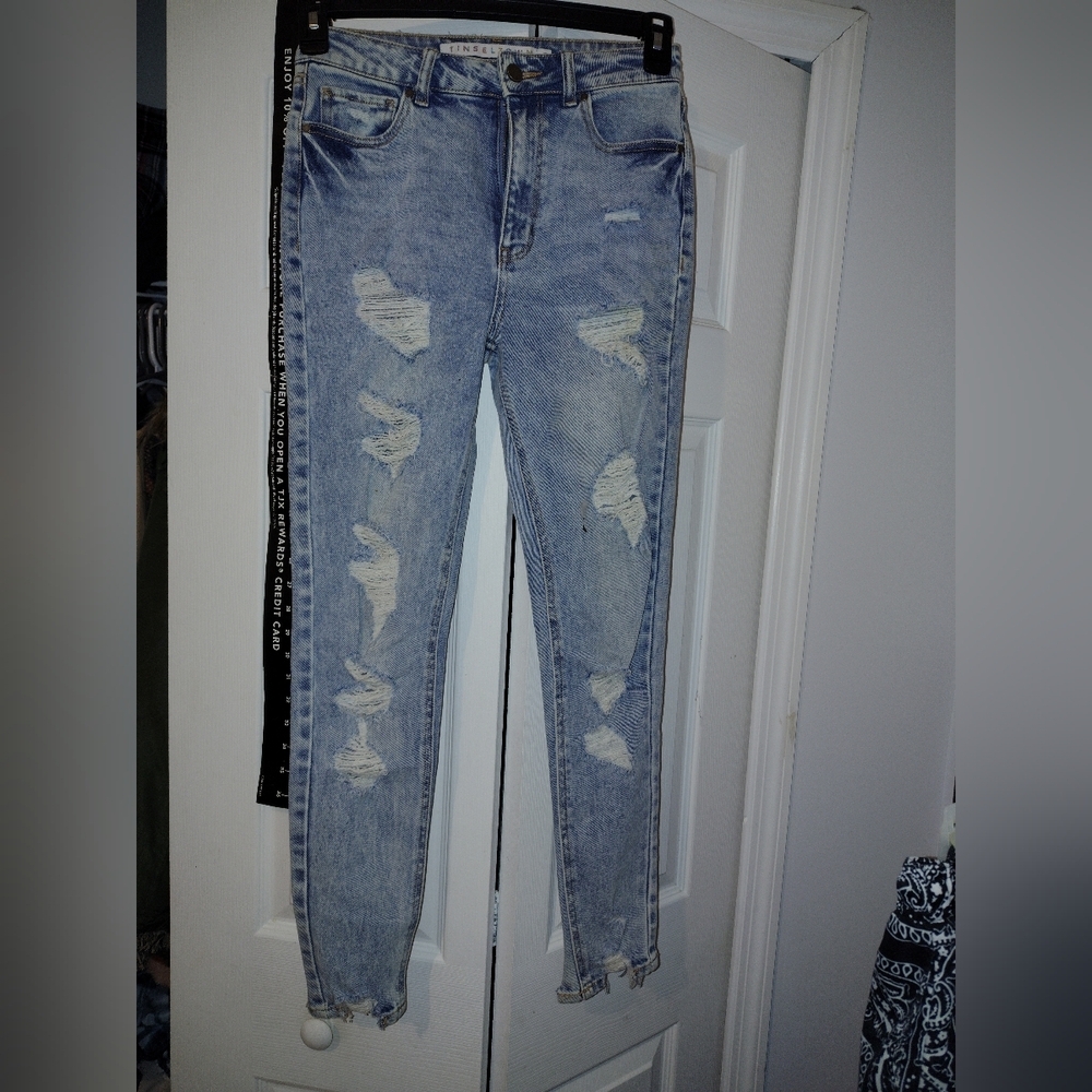 Distressed Light Blue Women's Jeans Neiman Marcus Mall Pick Up Ladies 25w  Denim